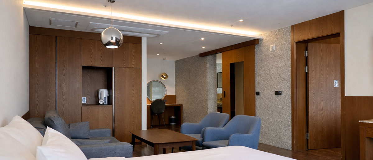 Premium Suite